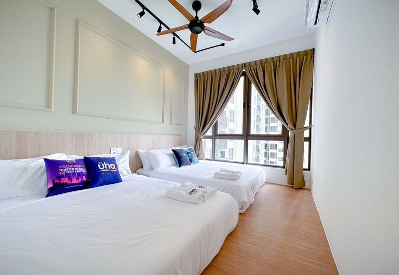 The WaterEdge Residences