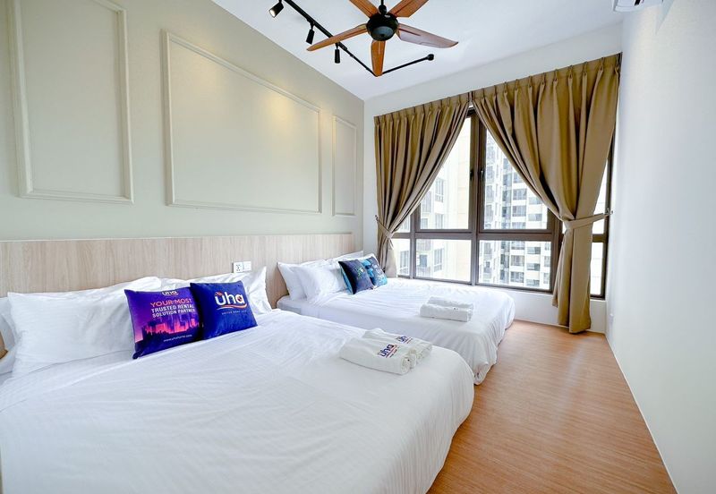 The WaterEdge Residences