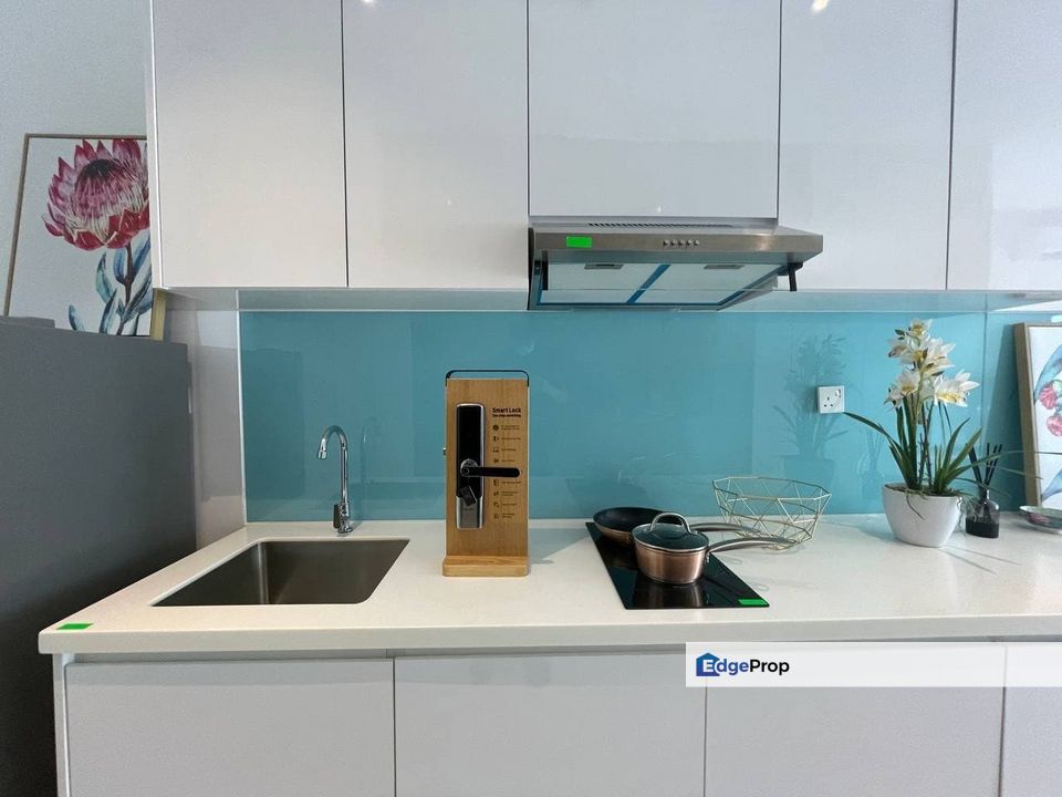 Tritower Jb Town Walking to Ciq Rts Twin Tower Suasana Rnf 2 Beds 2 Baths, Johor, Johor Bahru