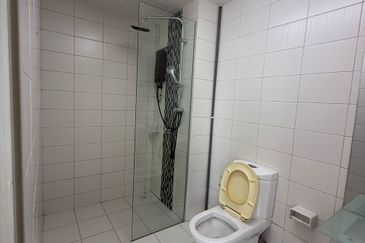 Dedaun Hijau (Greenfield Regency)