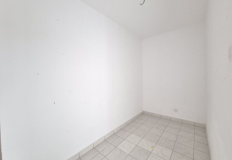 PR1MA @ LARKIN INDAH