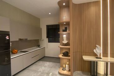 Parkland By The River