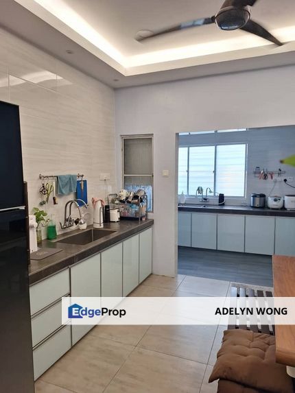 Spacious Semi-D Awaits in Aman Perdana!, Selangor, Klang