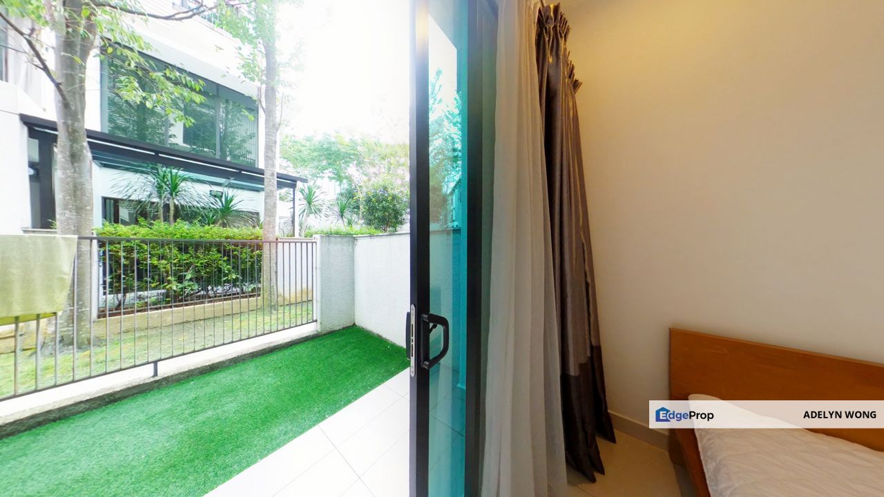 Fuyoh Nice Sia 3-storey Ter For Rent Duta Villa 5 Bedroom, Selangor, Shah Alam