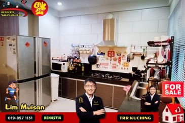 Double Storey Semi Detached house at Urat Mata in Kuching for Sale