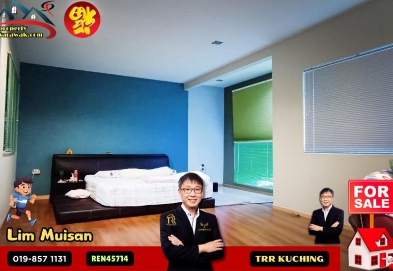 Double Storey Semi Detached house at Urat Mata in Kuching for Sale