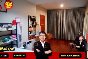 Double Storey Semi Detached house at Urat Mata in Kuching for Sale