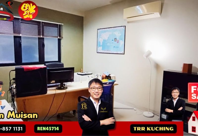 Double Storey Semi Detached house at Urat Mata in Kuching for Sale