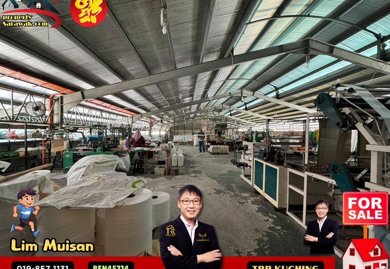 A Factory Warehouse at Sejingkat Demak Laut in Kuching for Sale