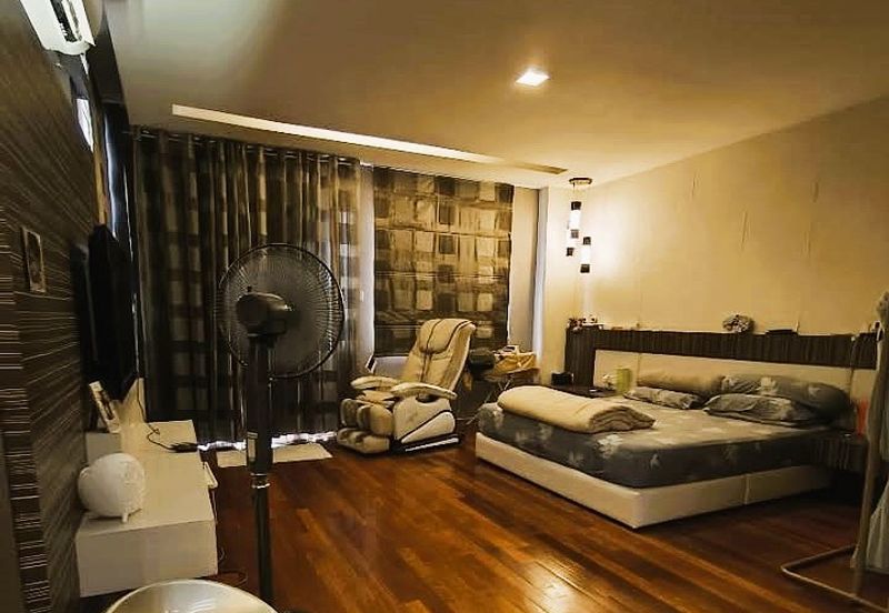 2.5-Storey Semi-Detached House in Taman Dorsett Close in Kuching for Sale