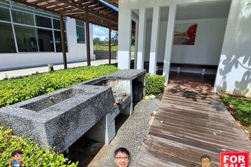 SkyVilla Condominium