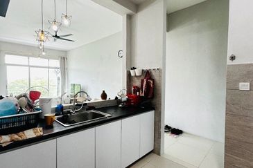 SkyVilla Condominium