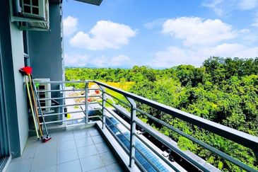 SkyVilla Condominium