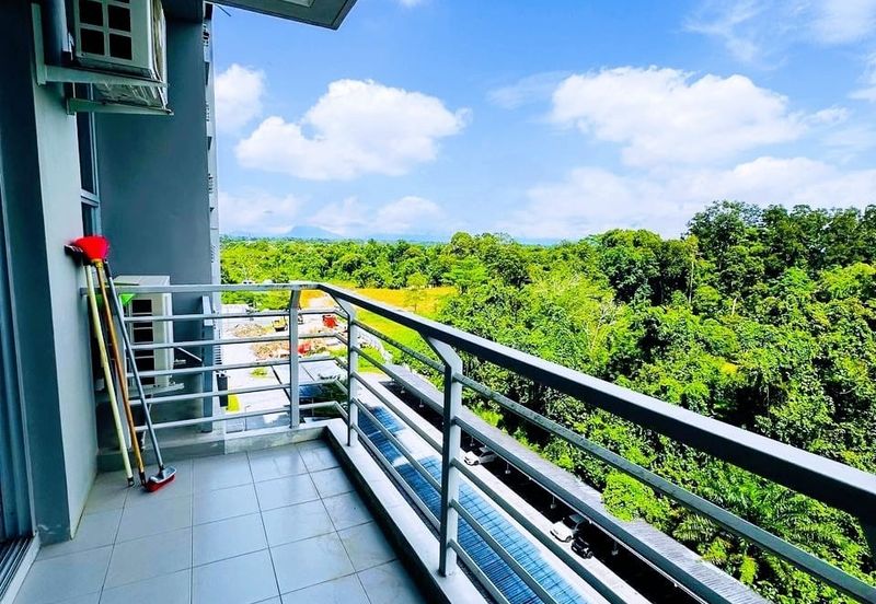 SkyVilla Condominium