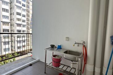 Residensi Bintawa Riverfront