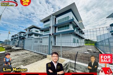 3 Storey Semi Detached Warehouse at 26 Industrial Park Batu Kawa in Kuching for Sale