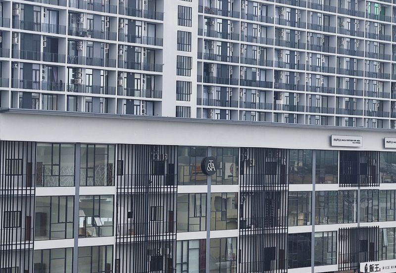 2 Adjoining Shoplots at the Podium Ground Floor Facing the Main Road in Kuching City For Rent 