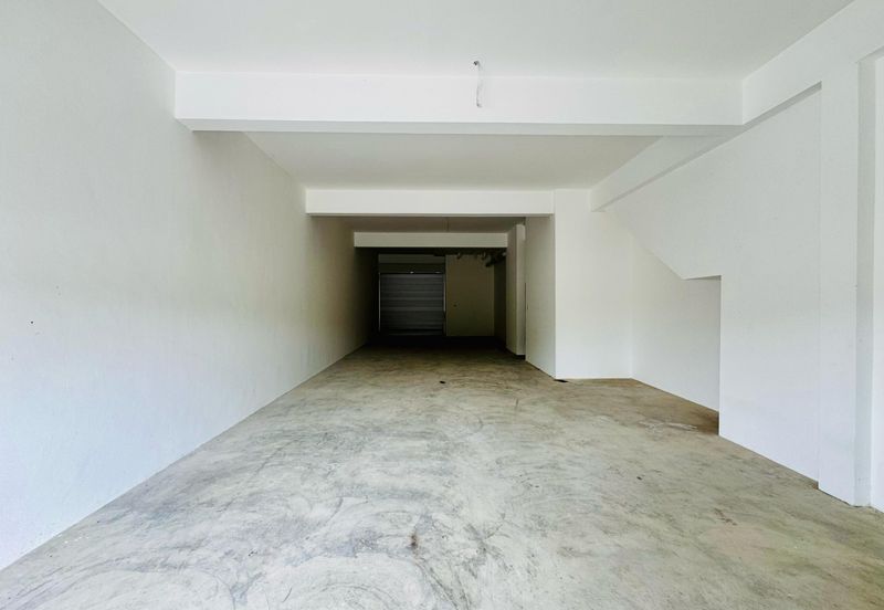 Three (3) Storey Shoplot at Westfield Points Commercial Centre in Kuching for Sale