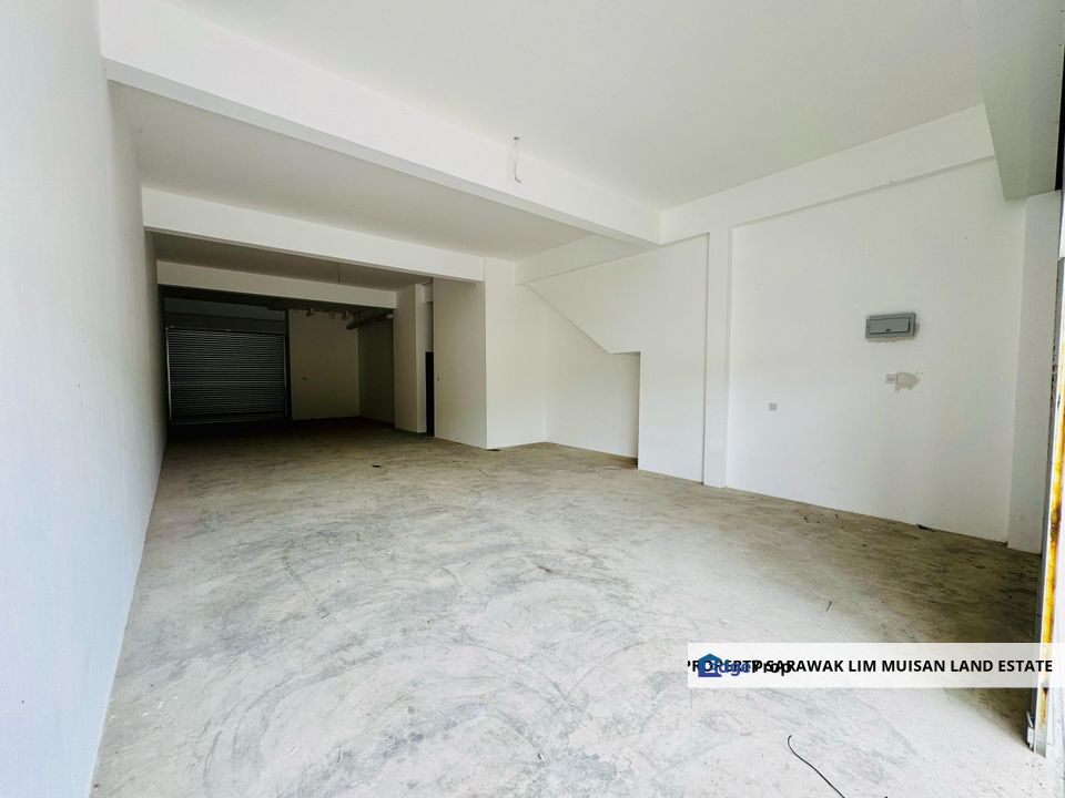 Three (3) Storey Shoplot at Westfield Points Commercial Centre in Kuching for Sale, Sarawak, Kuching