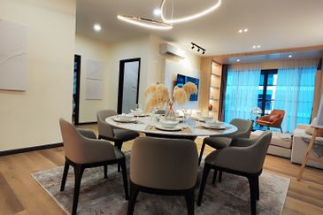 Sapphire On The Park