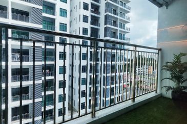 Sapphire On The Park