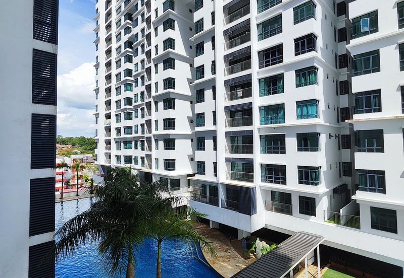 Sapphire On The Park