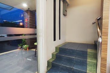 2 Adjoining Three (3) Storey Shophouse at Jalan Sekama in Kuching for Sale