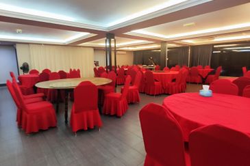 2 Adjoining Three (3) Storey Shophouse at Jalan Sekama in Kuching for Sale