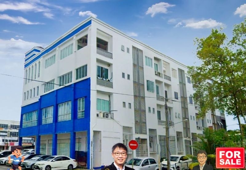 4 Storey Shop House Facing the main-road (Rock Road) in Kuching City for Sale