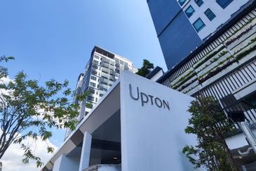 Upton @ Jalan Arang