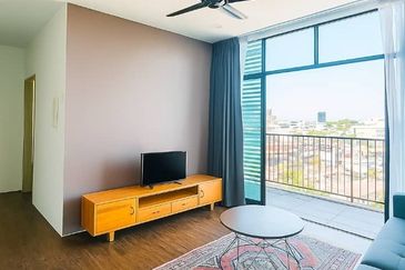 Fulton Park Apartment