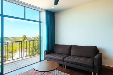 Fulton Park Apartment