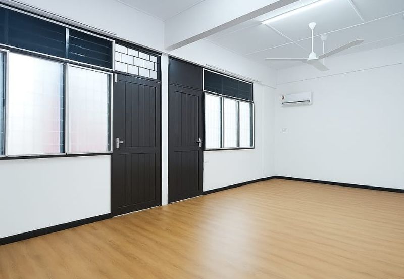 Double Storey Semi Detached House at Taman Liong Seng Jalan Rock in Kuching City for Sale