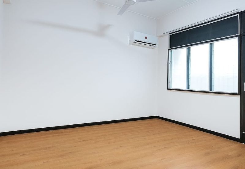 Double Storey Semi Detached House at Taman Liong Seng Jalan Rock in Kuching City for Sale