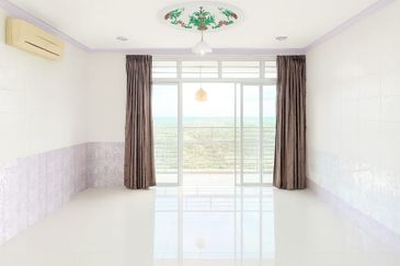 SkyVilla Condominium