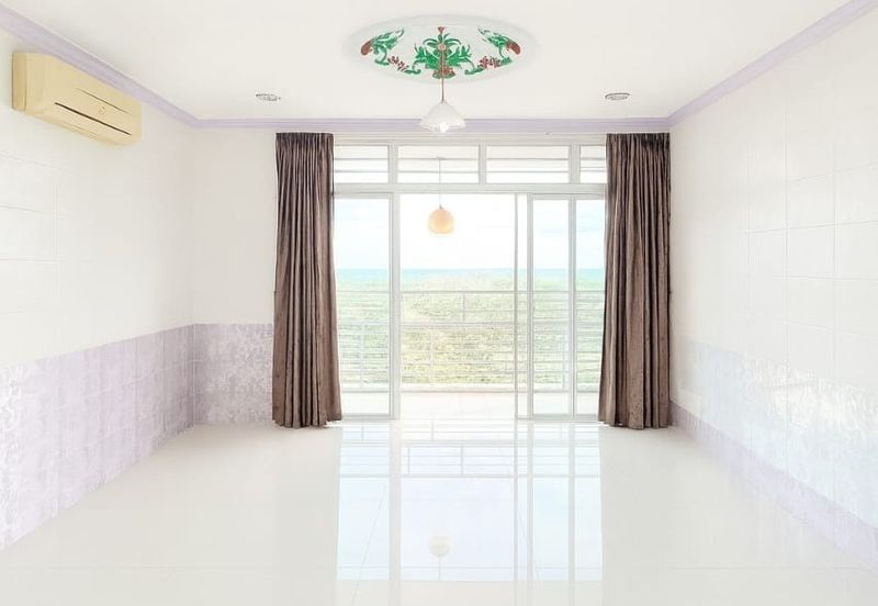 SkyVilla Condominium