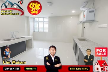 SkyVilla Condominium