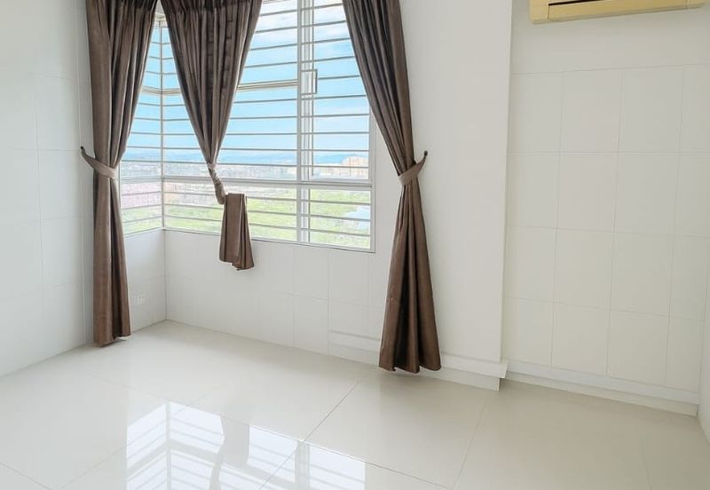 SkyVilla Condominium