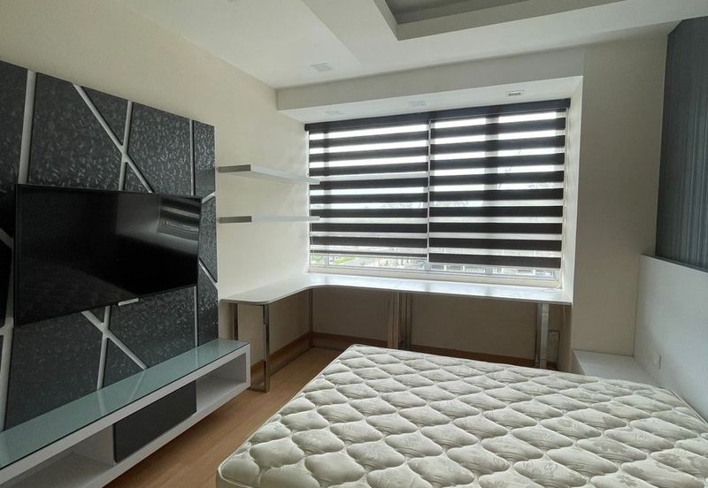 SkyVilla Condominium