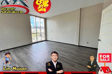 Kampung Sungai Tapang