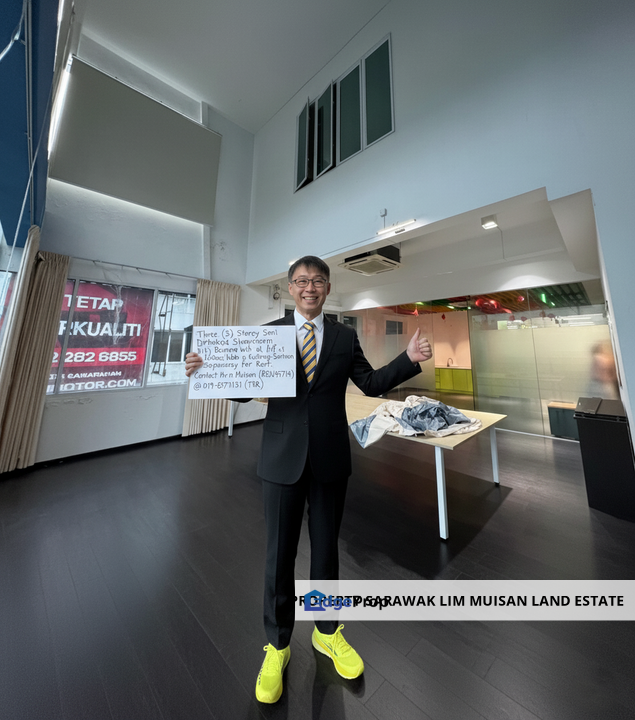 Three (3) Storey Semi Detached Showroom with Lift at RJ Business Hub in Kuching-Samarahan Expressway for Rent, Sarawak, Kuching