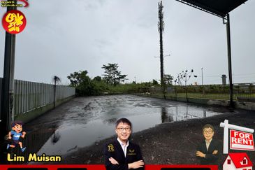 Three (3) Storey Semi Detached Showroom with Lift at RJ Business Hub in Kuching-Samarahan Expressway for Rent