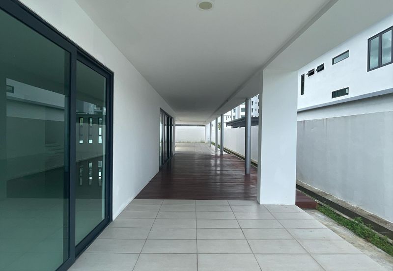 Country Heights Residences