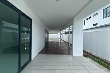 Country Heights Residences