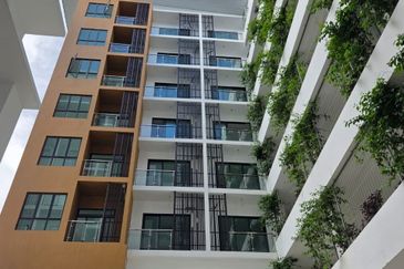 Royal Stampin Residency @ Lot 16