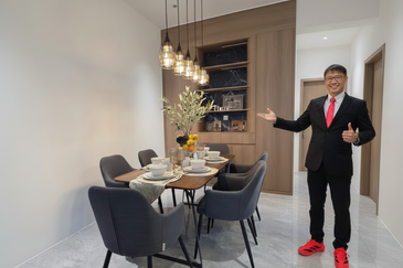 Royal Stampin Residency @ Lot 16