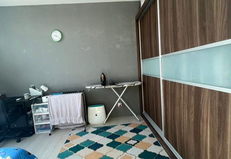 Forest Hill Apartment