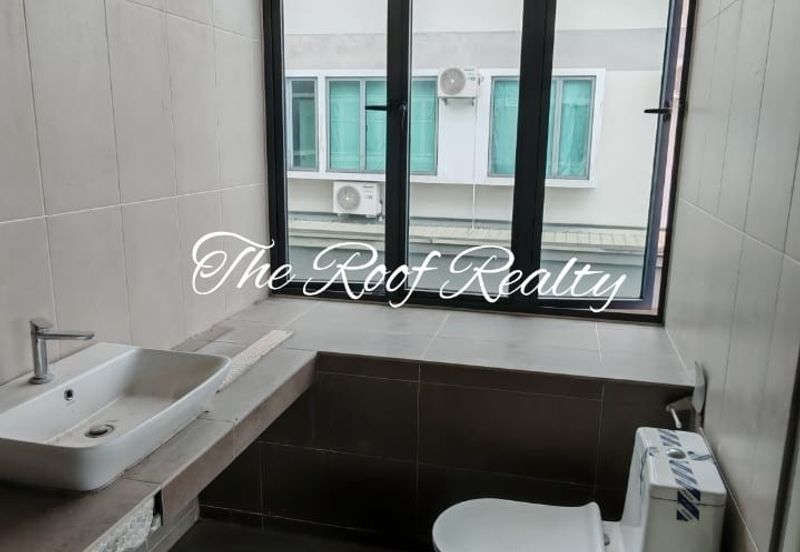 Green Gate Residence