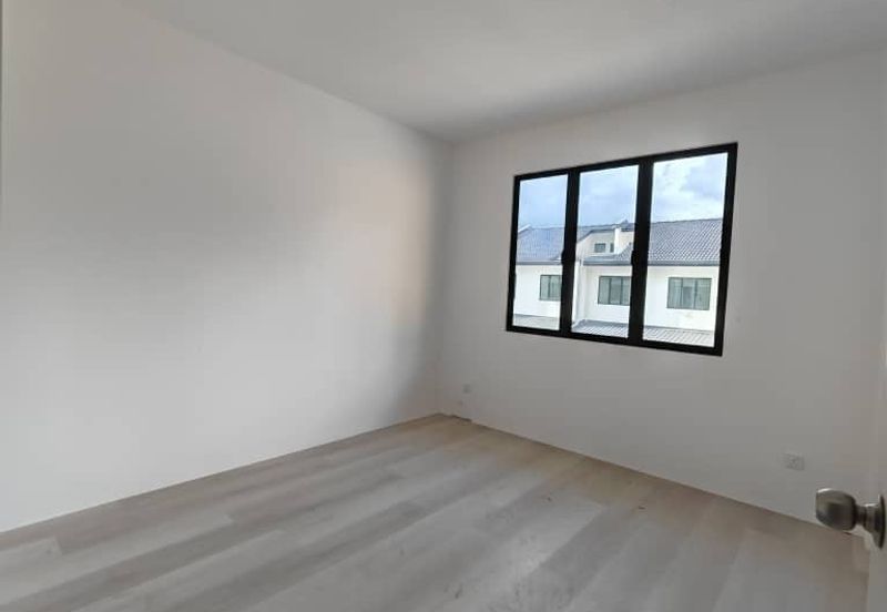 [FOR SALE] NEW Double Storey Corner @ Greenery Heights, Batu Kawa, Kuching