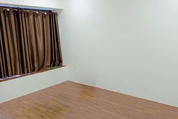 For Sale: 2 1/2 Storey Terrace at Stampin Tengah in Kuching!